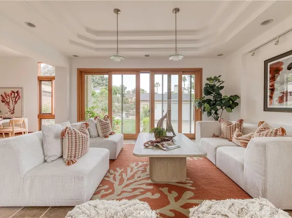 1342 9th St, Manhattan Beach, CA 90266