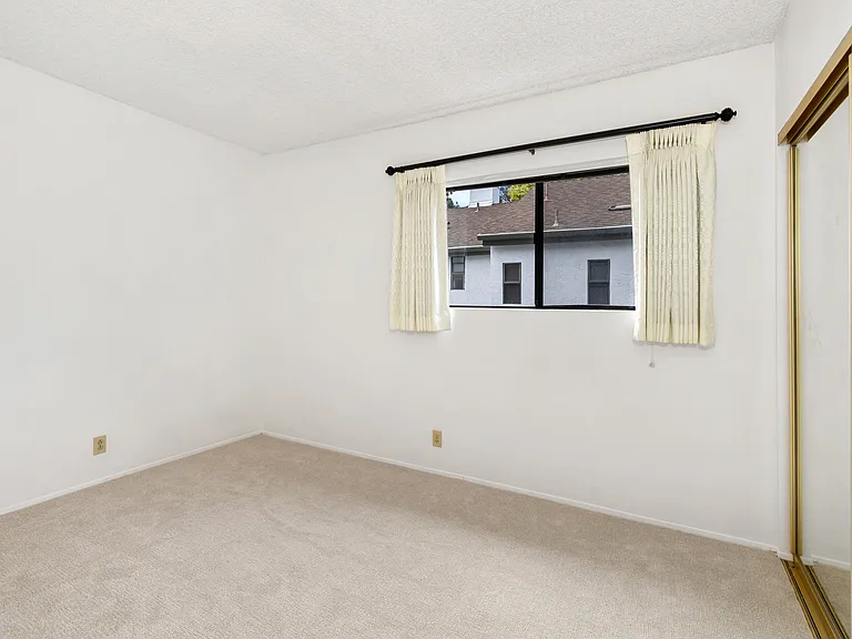 8746 Villa La Jolla Dr #53 — Photo 22