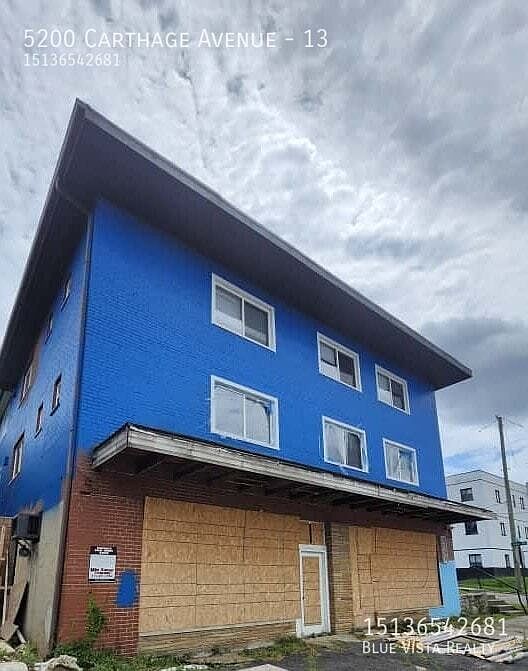 1st image of 5200 Carthage Ave #13