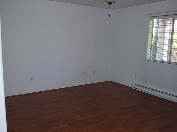 3rd image of 435 Paintbrush Way #B