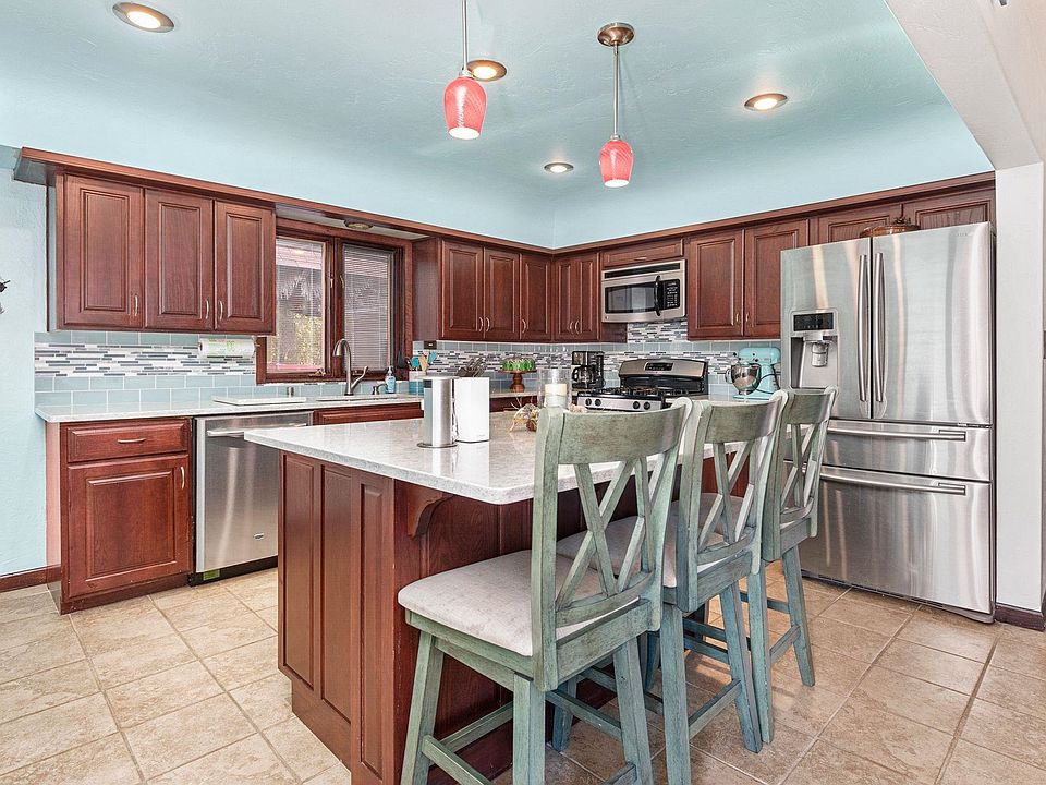 2705 S Kernan Ave, Appleton, WI 54915 MLS 50278738 Zillow