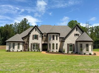 11306 Vickis Ln, Olive Branch, MS 38654