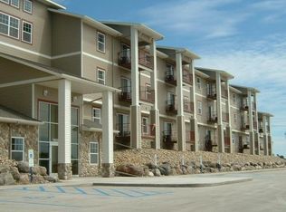 4600 S Washington St APT 117, Grand Forks, ND 58201