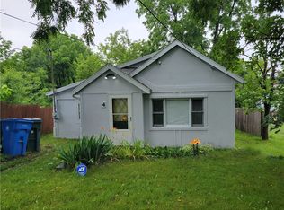 4 Wendell Pl, Rochester, NY 14615