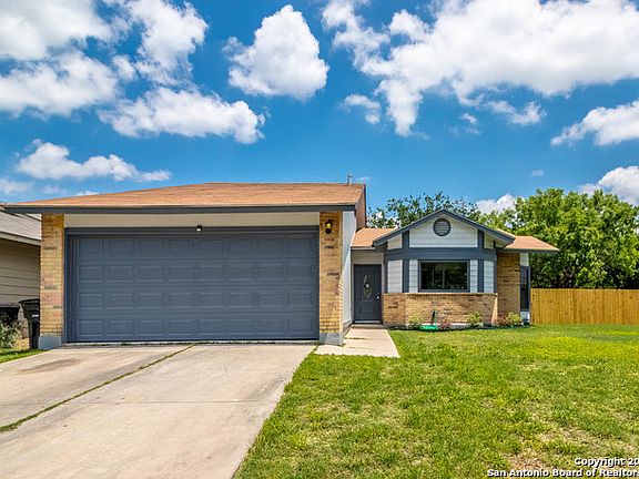 2nd image of 204 Dirschell Dr