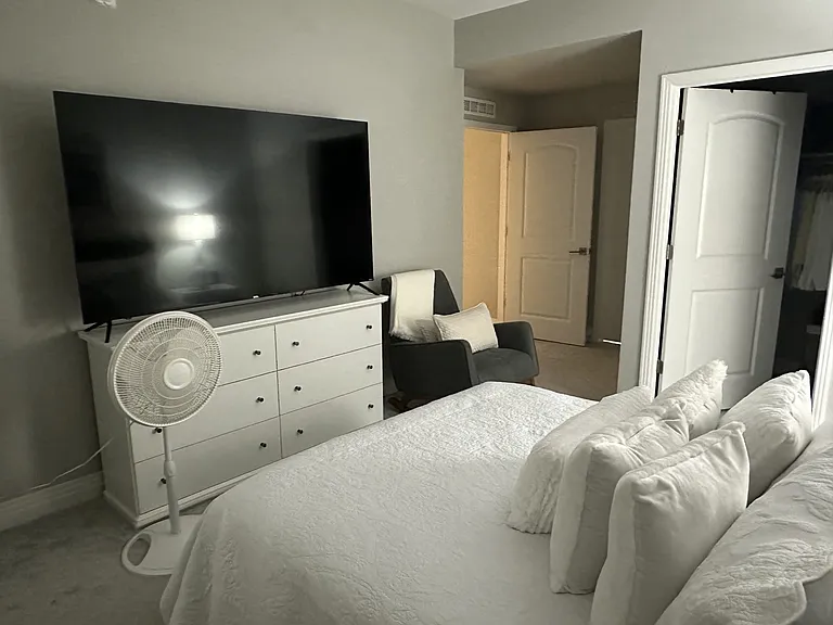 Main Bedroom