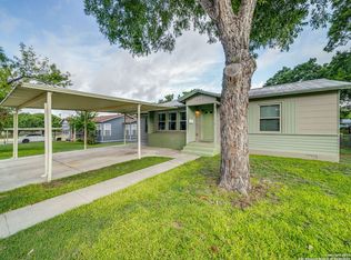 203 Mitchell Ave, Schertz, TX 78154