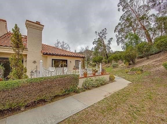 3rd image of 230 Country Club Dr Unit A