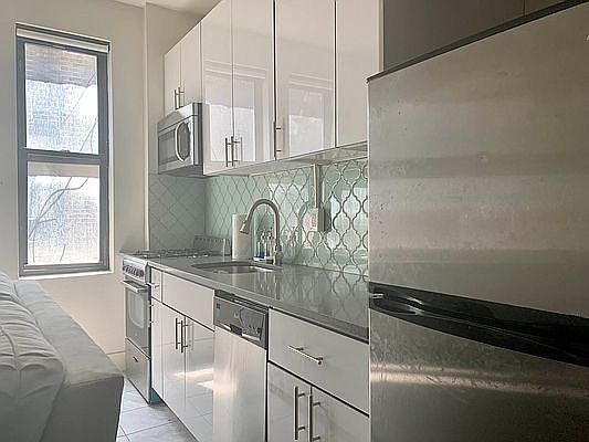1st image of 580 Saint Nicholas Ave #5EE