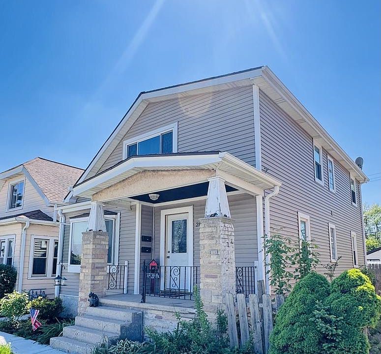 1st image of 2802 S Chicago AVENUE