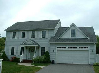 40 Patrick Way, Warwick, RI 02886