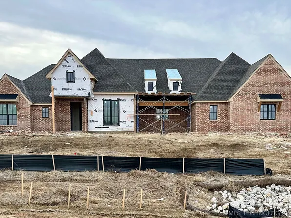 10 W 164th Pl S, Glenpool, OK 74033