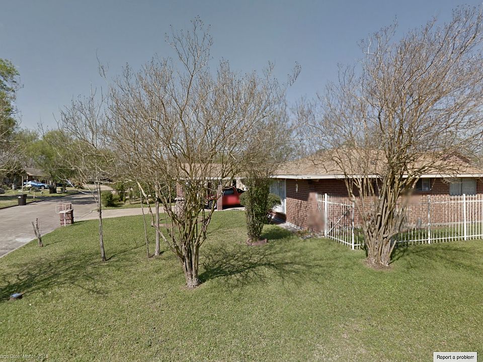 2nd image of 4123 Anice St