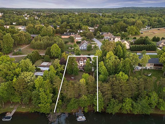 2nd image of 1 Rawlins Ct