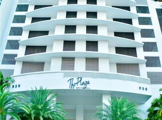 950 Brickell Plz #2209, Miami, FL 33131