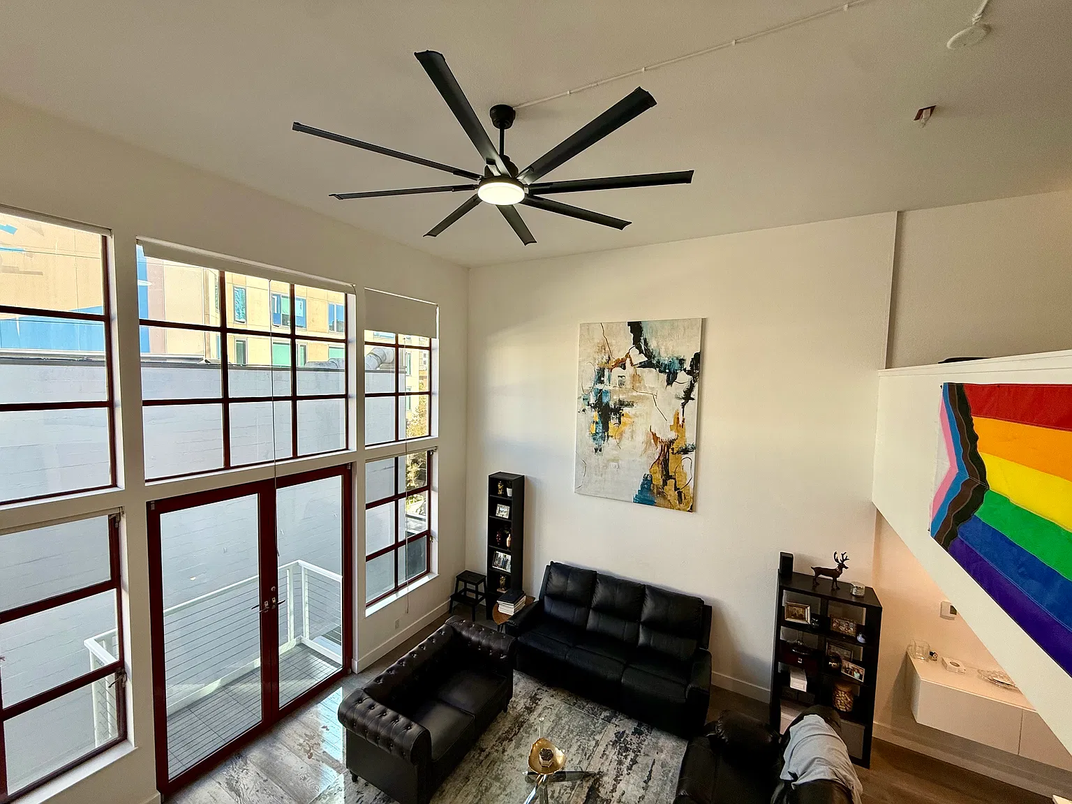 Bright and Spacious Lofted One-Bedroom w/ Parking Included — Photo 2