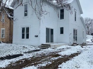 328 W 9th St, Marysville, OH