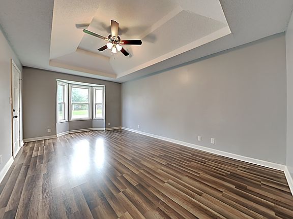 2nd image of 757 Spees Dr