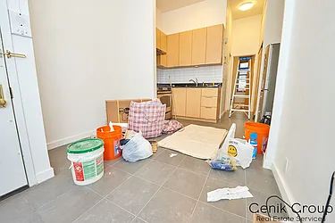 Rented by Genik Group Corp