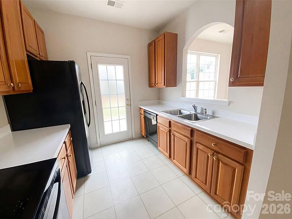 2nd image of 5220 Glenlea Walk Ln