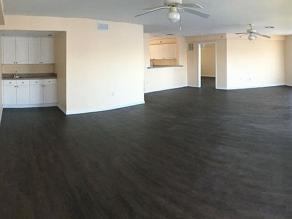 5th image of 2603 Emerald Lake Ct