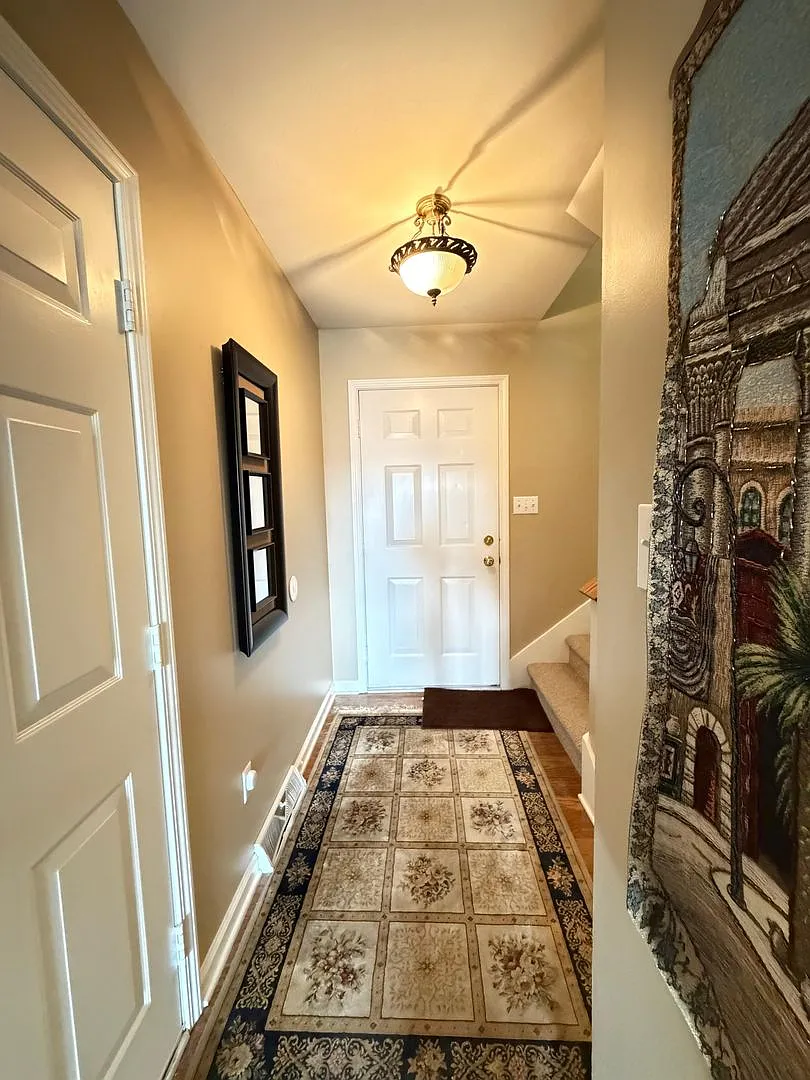 3 Bedroom 2.5 Bath Townhome Located In The Windwood Village - Available 9/8/26 — Photo 2