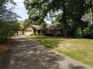 985 Muirfield Dr, Marietta, GA 30068