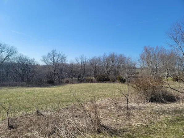 3 Blue Ridge Ct, Galena, IL 61036