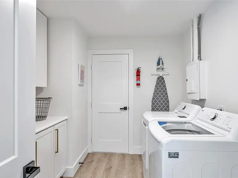 2310 Mary Sue St — Photo 19
