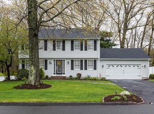 42 Cricket Rd, Agawam, MA 01001