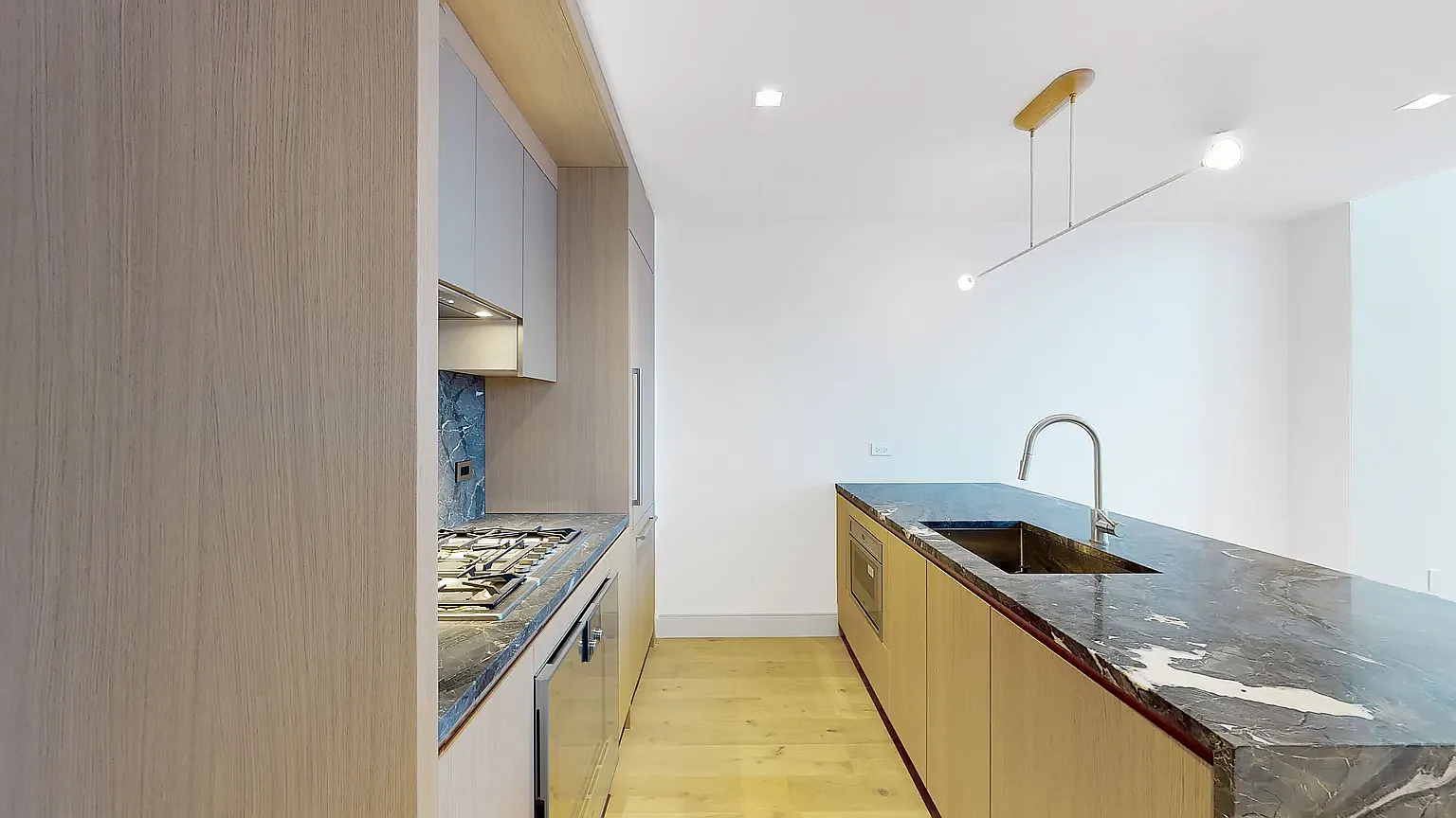 101 West 14th Street — Photo 3