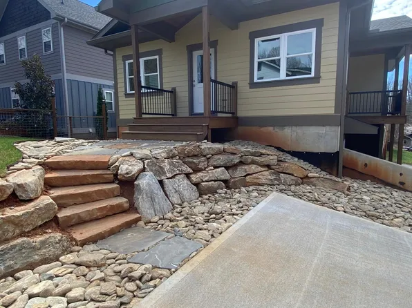 108 Frances St, Asheville, NC 28806