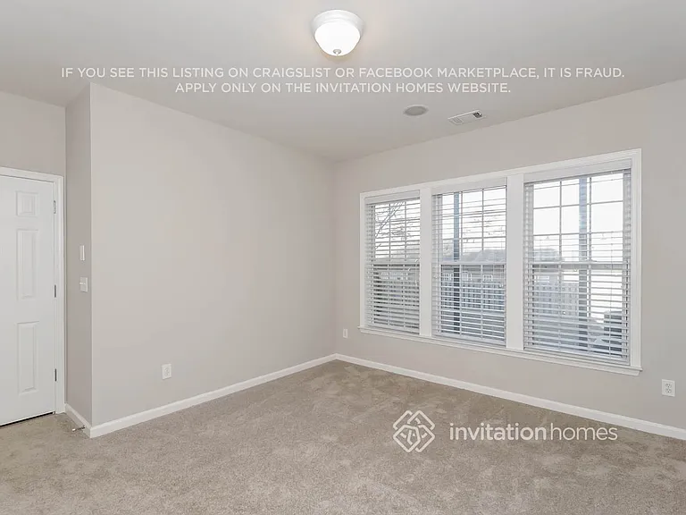 4857 Colchester Ct SE — Photo 13