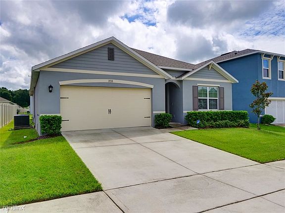 3rd image of 3733R Moonflower Ln