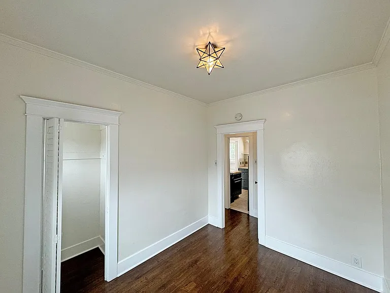 1125 E Appleton St #1129 — Photo 14