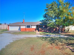 32450 New Hope Rd, Tecumseh, OK 74873