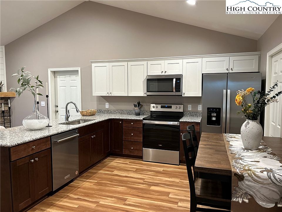 135 Pitts Way UNIT 129, Lenoir, NC 28645 Zillow