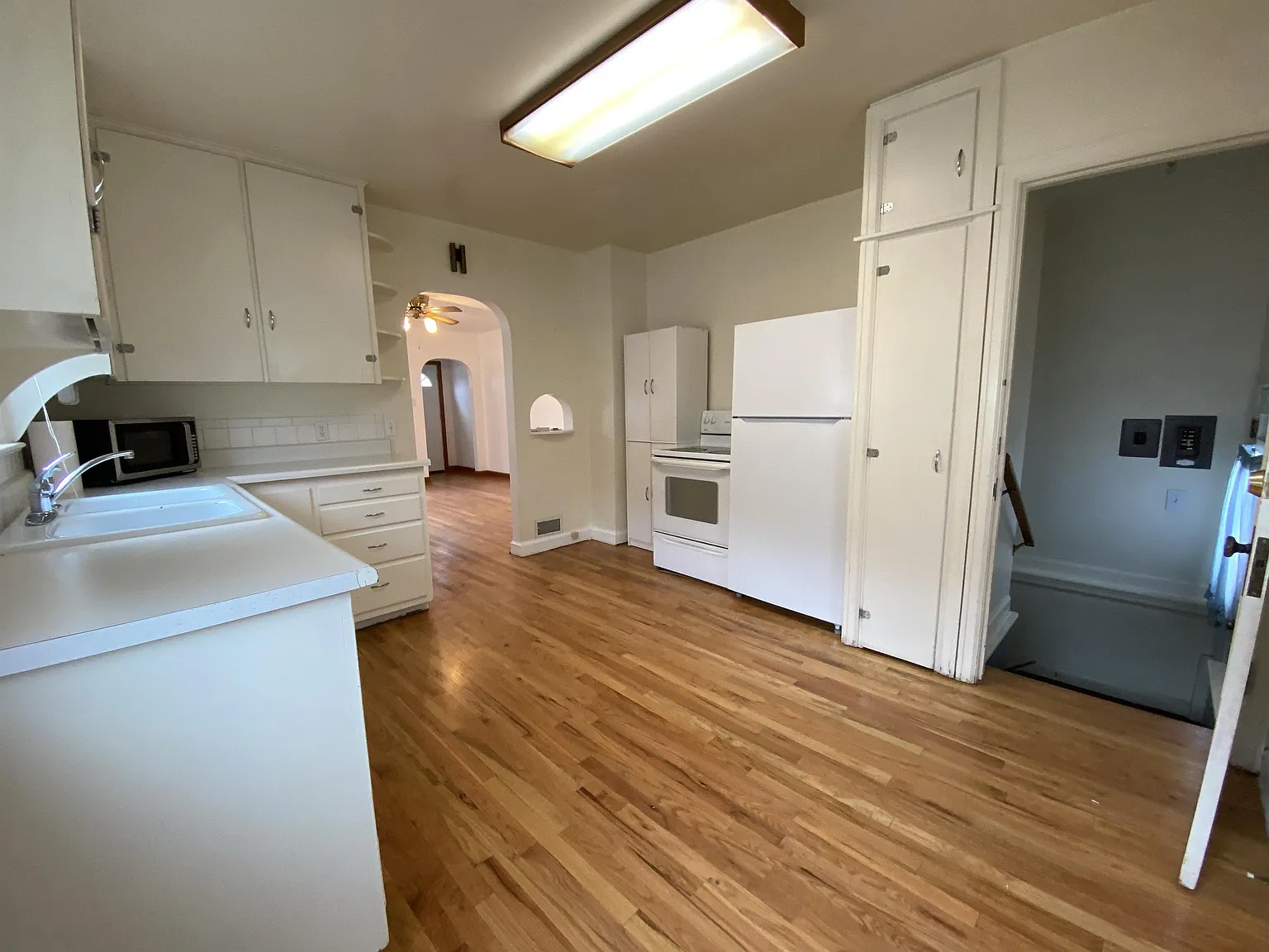 216 East 6th Street - 1 — Photo 3