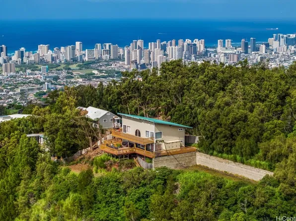 4969 Maunalani Cir, Honolulu, HI 96816