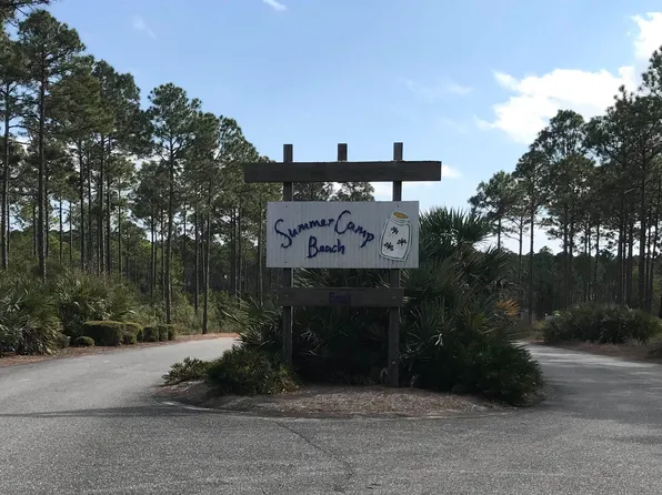 167 Smores Way St, Lanark Village, FL 32323