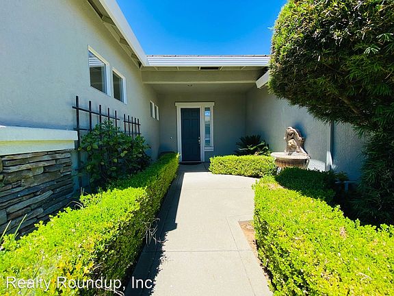 4th image of 7824 Primm Valley Ct