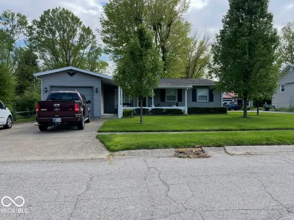 1509 Rosewood Dr, Crawfordsville, IN 47933