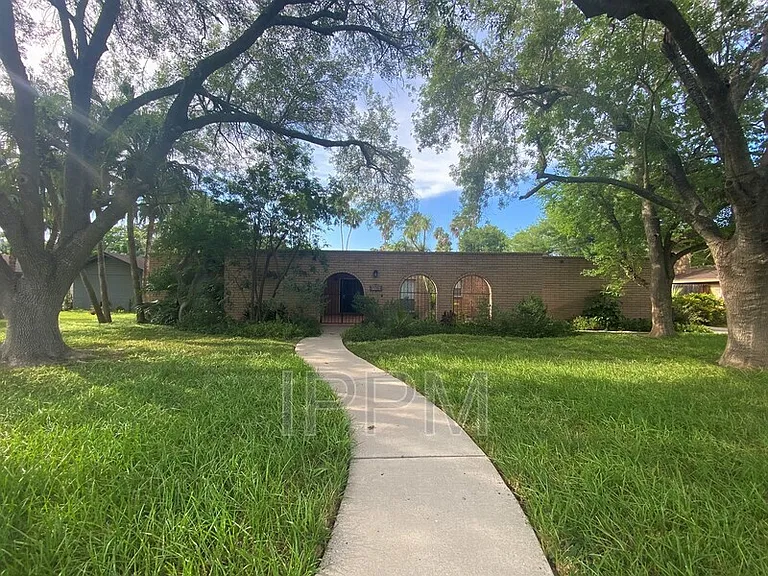 5108 Manana Cir — Photo 24