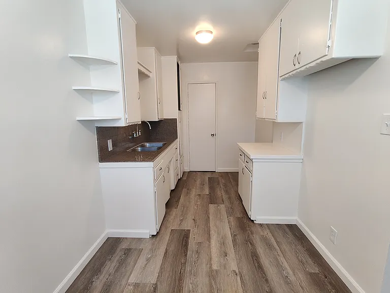 533 N Poplar Ave #533 — Photo 10