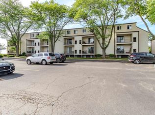 3119 W Willow Knolls Dr #35B, Peoria, IL 61614
