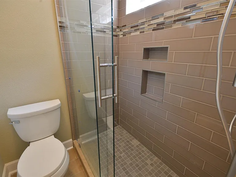 4510 Elmstone Ct — Photo 23
