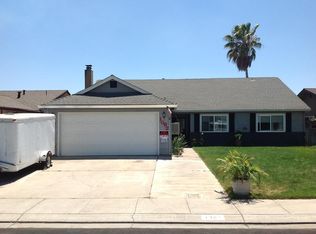1062 Pepperwood Dr, Manteca, CA 95336