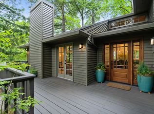 12 Buckingham Ter, Lake Oswego, OR 97034