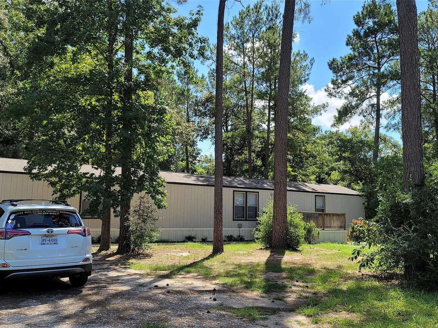 3 bed, 2.0 bath, $1,200 — Photo 2