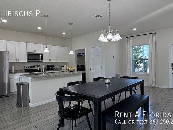 2nd image of 2129 Hibiscus Pl